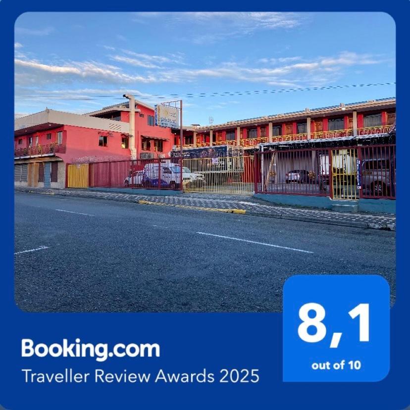Hotel Costa Del Sol Puerto Limon Exterior photo