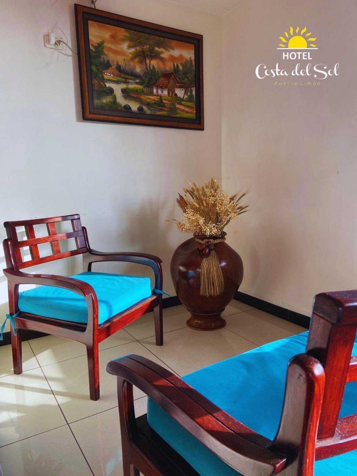 Hotel Costa Del Sol Puerto Limon Exterior photo